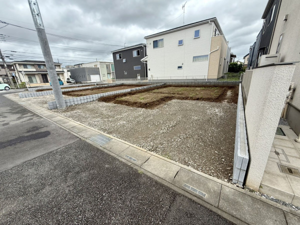 越谷市東越谷、新築一戸建ての画像です