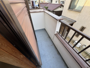 神戸市須磨区月見山町、中古一戸建てのバルコニー画像です