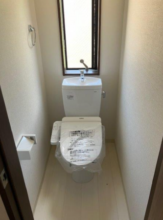 神戸市須磨区禅昌寺町、中古一戸建てのトイレ画像です