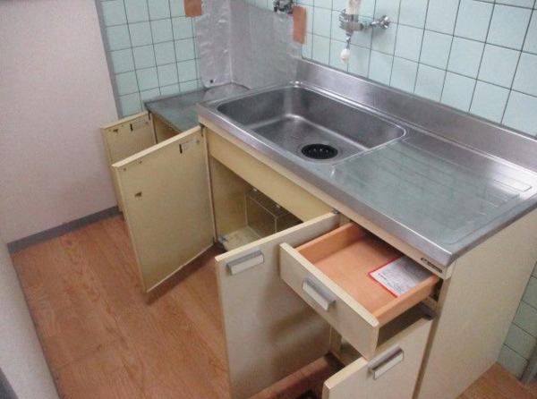 神戸市須磨区大手町、中古一戸建てのキッチン画像です