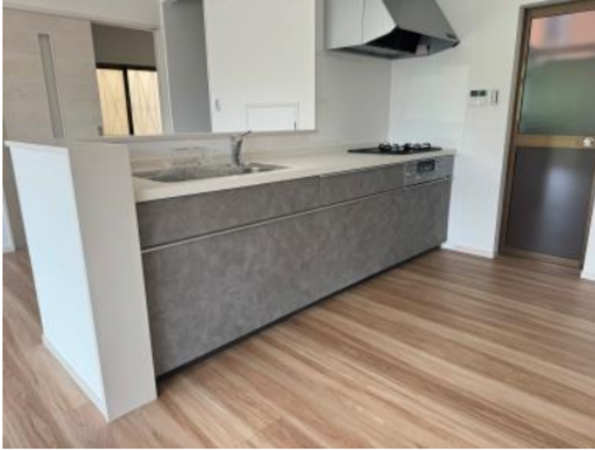 神戸市須磨区白川台、中古一戸建てのキッチン画像です