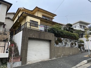 神戸市須磨区若草町、中古一戸建ての外観画像です