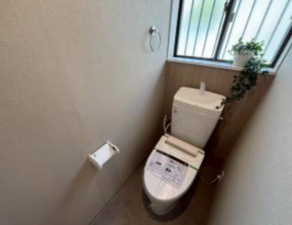 神戸市須磨区北落合、中古一戸建てのトイレ画像です