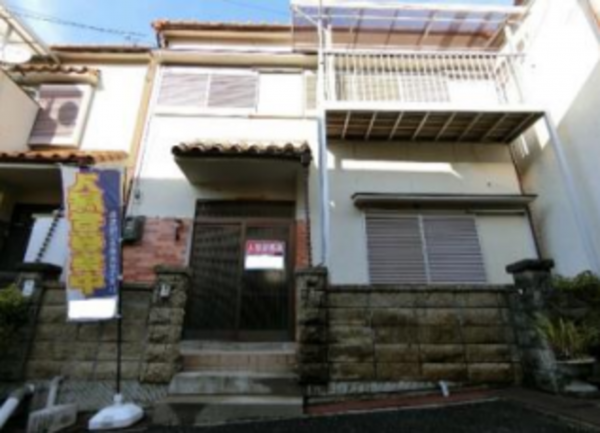 神戸市須磨区妙法寺、中古一戸建ての外観画像です