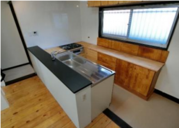 神戸市須磨区妙法寺、中古一戸建てのキッチン画像です