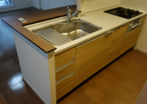 神戸市須磨区村雨町、中古マンションのキッチン画像です