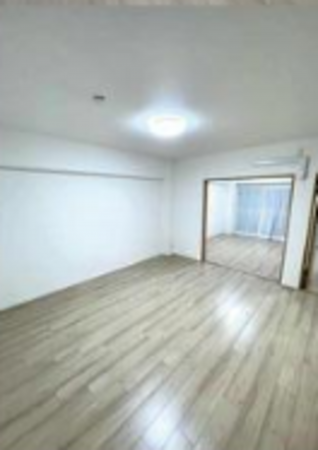 神戸市須磨区車、中古マンションの居間画像です