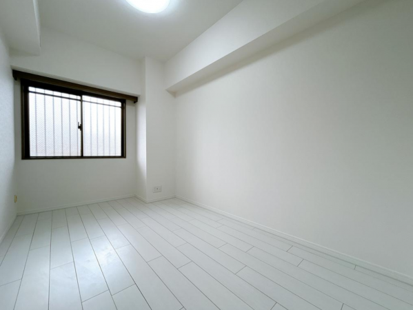 神戸市須磨区北落合、中古マンションの寝室画像です