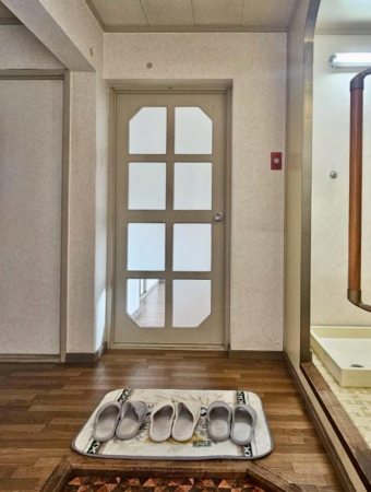 神戸市須磨区神の谷、中古マンションの玄関画像です