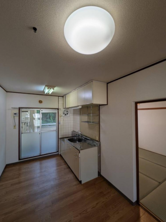 神戸市須磨区一ノ谷町、中古マンションのキッチン画像です