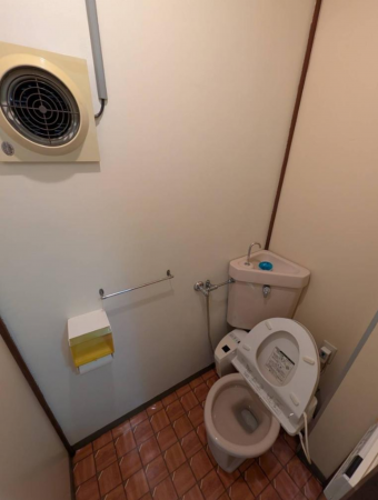 神戸市須磨区一ノ谷町、中古マンションのトイレ画像です