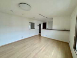 神戸市須磨区竜が台、中古マンションの居間画像です