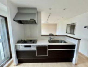 神戸市須磨区竜が台、中古マンションのキッチン画像です