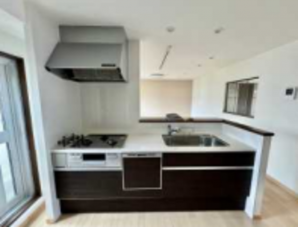 神戸市須磨区竜が台、中古マンションのキッチン画像です