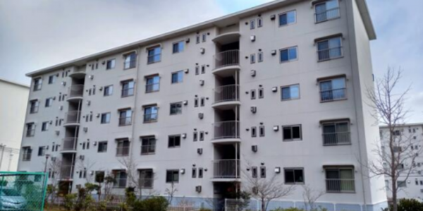 神戸市須磨区菅の台、中古マンションの外観画像です