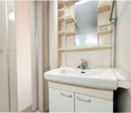 神戸市須磨区神の谷、中古マンションの洗面画像です