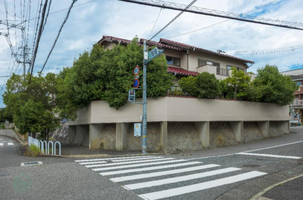 神戸市須磨区東落合、土地の前面道路を含む現地写真画像です