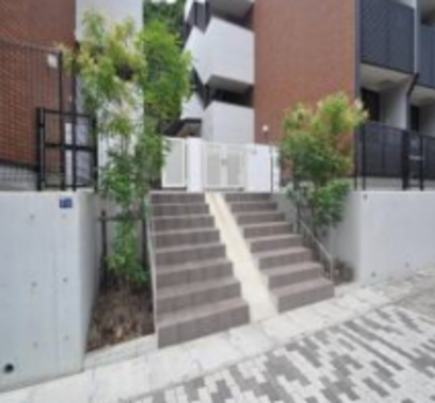 神戸市須磨区須磨浦通、収益物件/マンションのエントランス画像です