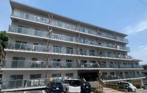 神戸市須磨区白川台、中古マンションの外観画像です