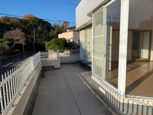 神戸市須磨区北落合、中古一戸建てのバルコニー画像です