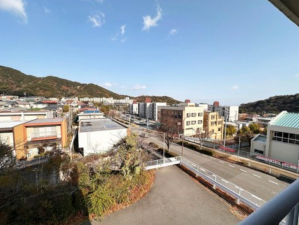 神戸市須磨区高倉台、中古マンションのバルコニー画像です