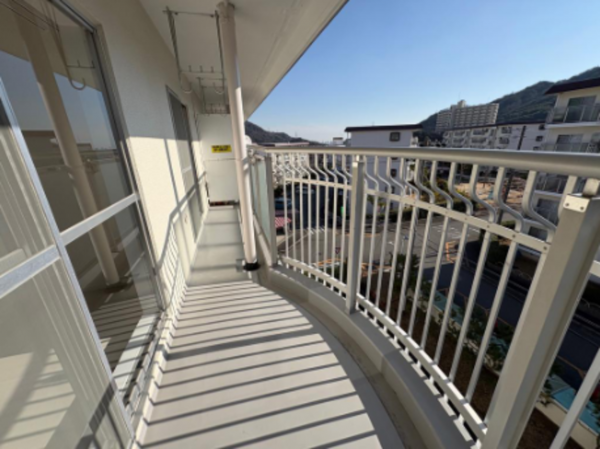 神戸市須磨区横尾、中古マンションのバルコニー画像です