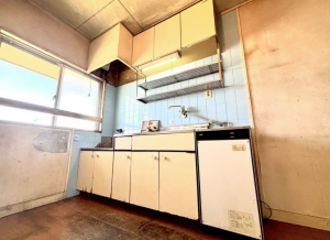 神戸市須磨区友が丘、中古マンションのキッチン画像です