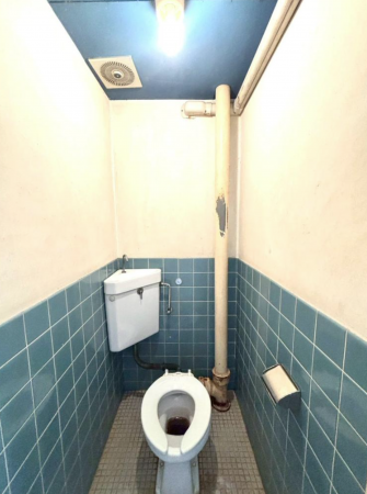 神戸市須磨区友が丘、中古マンションのトイレ画像です