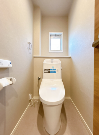 神戸市須磨区北落合、中古一戸建てのトイレ画像です