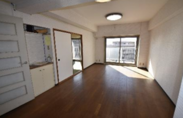 神戸市須磨区北落合、中古マンションの内装画像です