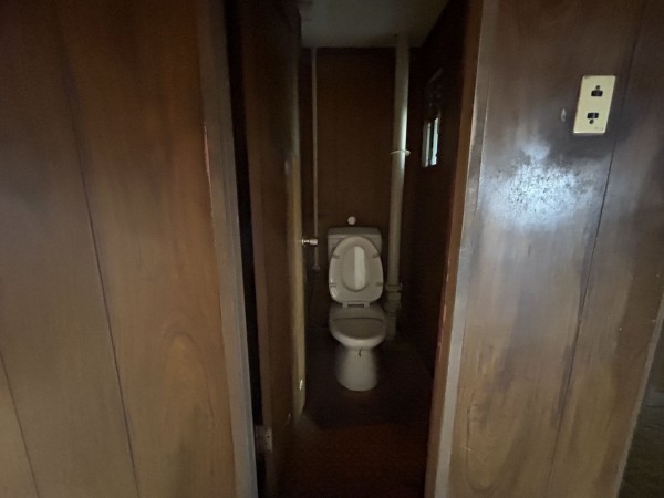 神戸市須磨区高倉台、中古マンションのトイレ画像です