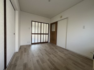 神戸市須磨区高倉台、中古マンションの居間画像です