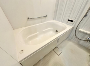 神戸市須磨区磯馴町、中古マンションの風呂画像です