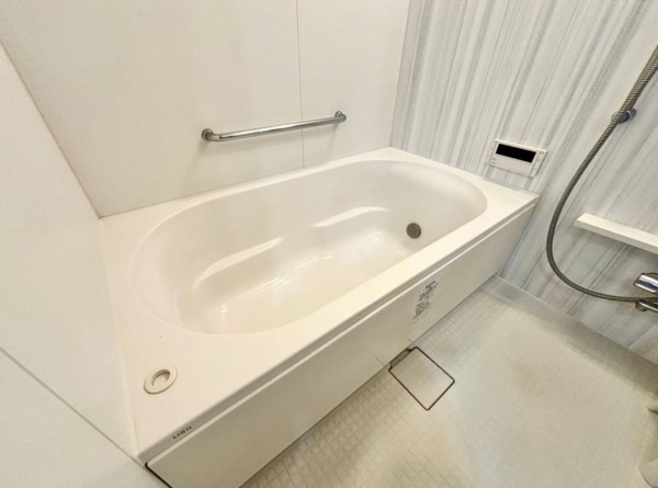 神戸市須磨区磯馴町、中古マンションの風呂画像です