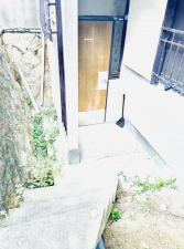 神戸市須磨区明神町、収益物件/アパートの玄関画像です