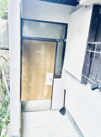 神戸市須磨区明神町、収益物件/アパートの玄関画像です