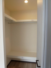 神戸市須磨区横尾、中古マンションの収納画像です