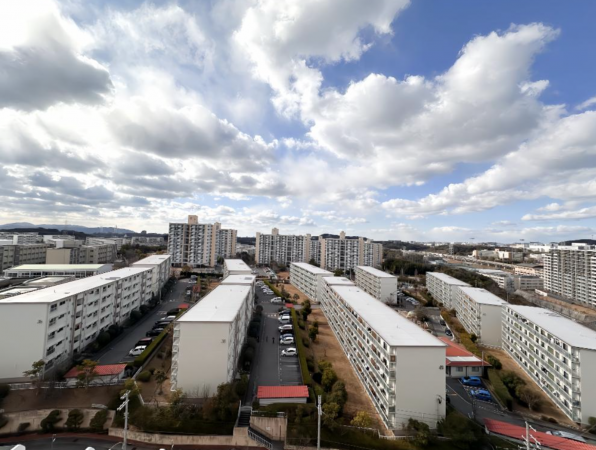 神戸市須磨区竜が台、中古マンションのバルコニー画像です