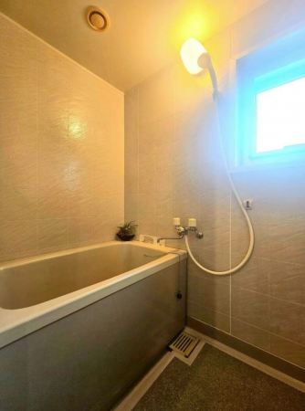 神戸市須磨区菅の台、中古マンションの風呂画像です