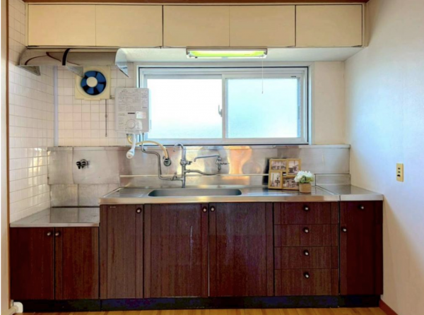 神戸市須磨区菅の台、中古マンションのキッチン画像です