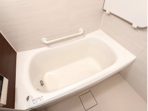 神戸市須磨区村雨町、中古マンションの風呂画像です