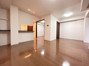 神戸市須磨区村雨町、中古マンションの内装画像です