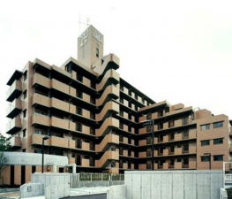 神戸市須磨区青葉町、中古マンションの外観画像です