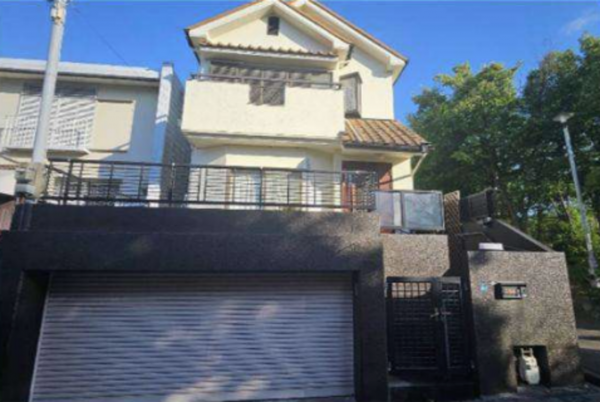 神戸市須磨区高倉台、中古一戸建ての外観画像です