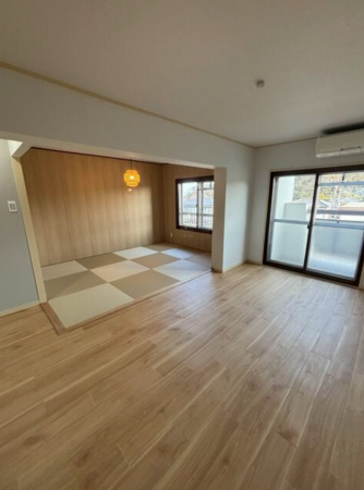 神戸市須磨区高倉台、中古マンションの内装画像です