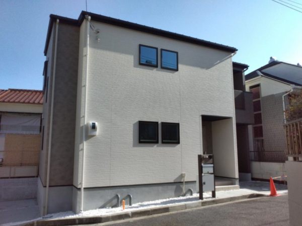 神戸市須磨区関守町、新築一戸建ての外観画像です