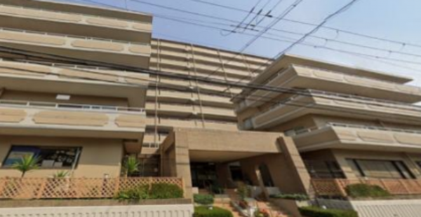 神戸市須磨区若草町、中古マンションの外観画像です