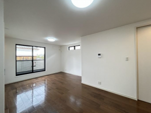 神戸市須磨区須磨浦通、中古一戸建ての内装画像です