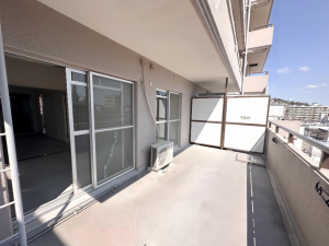 神戸市須磨区飛松町、中古マンションのバルコニー画像です