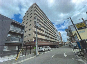神戸市須磨区大池町、中古マンションの外観画像です